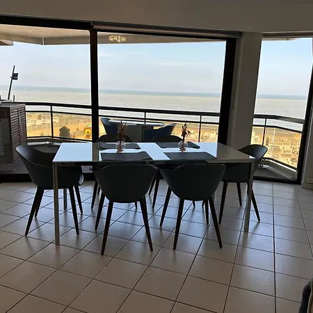 C- View Palace Blankenberge Extérieur photo